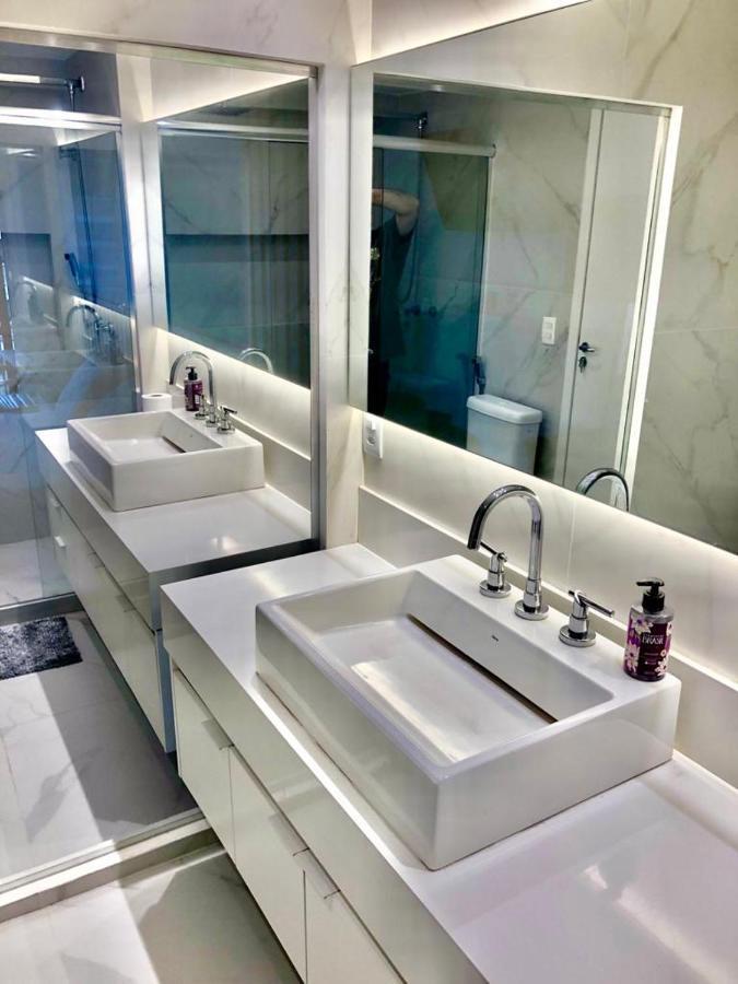 Apartemen Four Seasons 5 Stars *