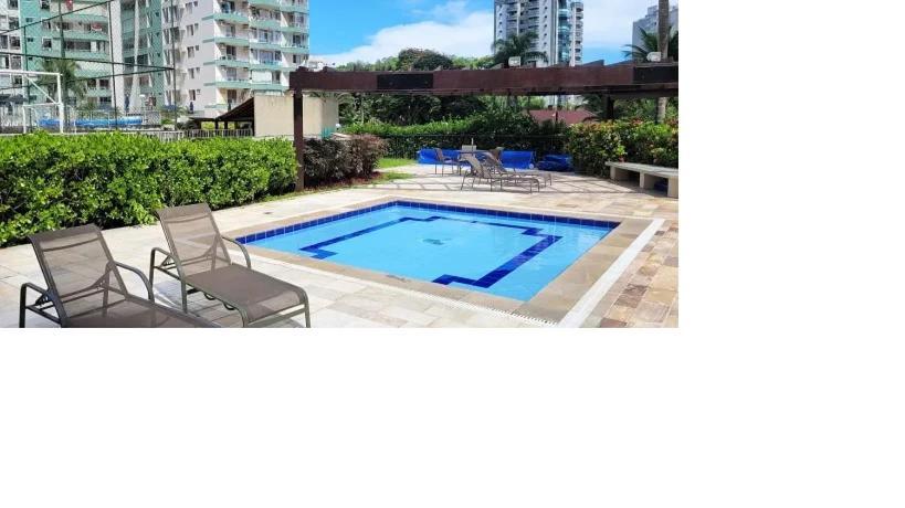 Apartemen Four Seasons 5 Stars